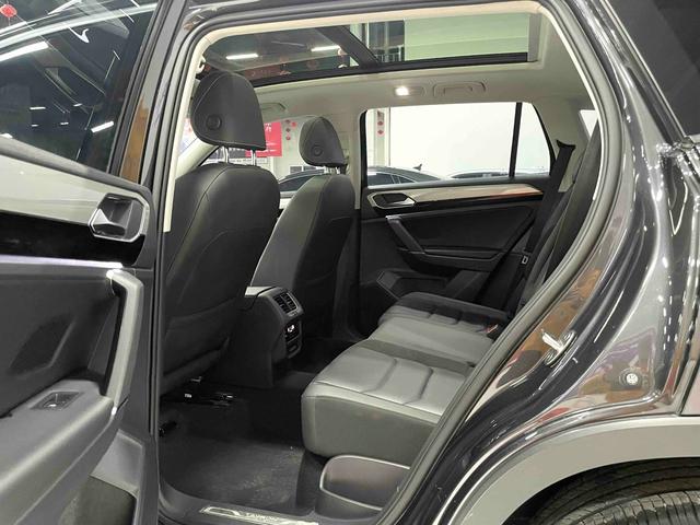 Volkswagen Tayron 2022, фото 9