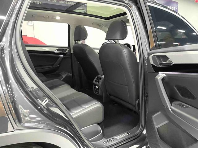 Volkswagen Tayron 2022, фото 12