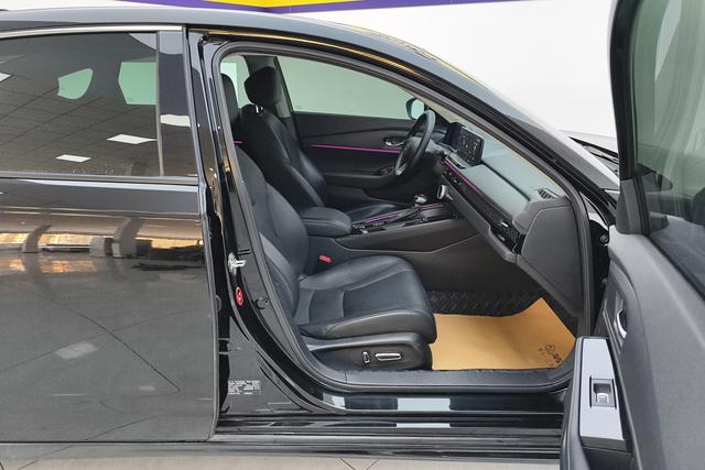 Honda Accord 2023, фото 6