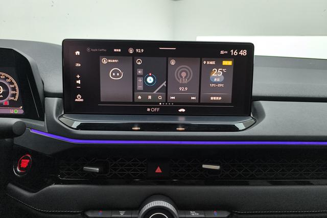 Honda Accord 2023, фото 15