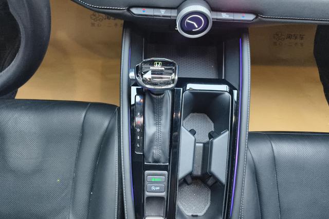 Honda Accord 2023, фото 16
