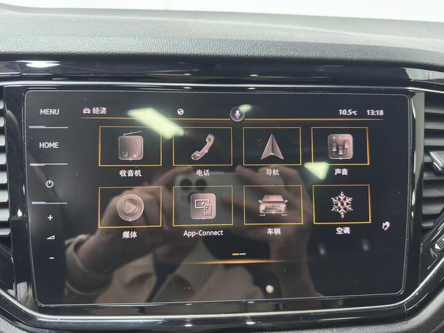 Volkswagen T-Roc 2021, фото 17