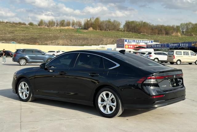 Honda Accord 2024, фото 14