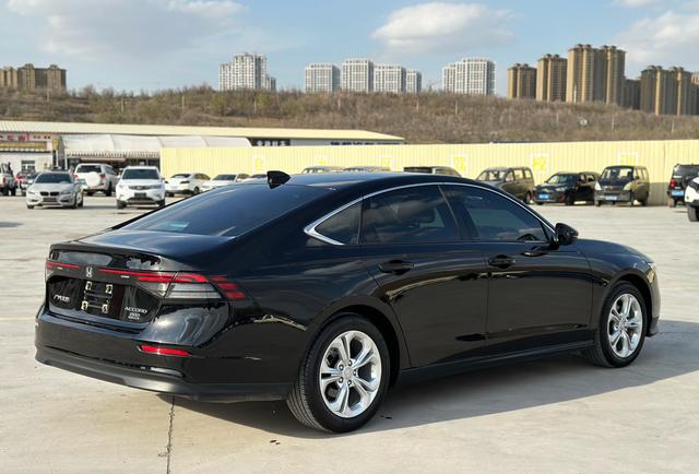 Honda Accord 2024, фото 15