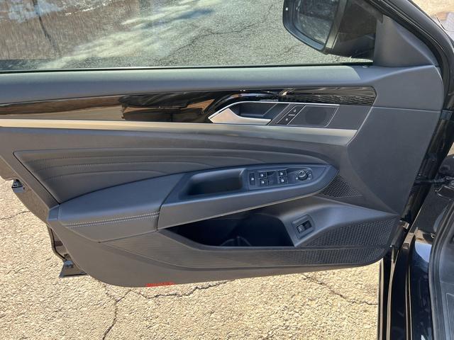 Volkswagen Passat 2023, фото 17