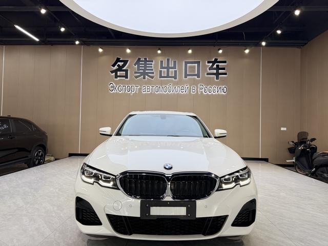 BMW 3 2022, фото 2