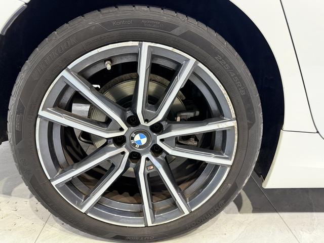 BMW 3 2022, фото 16