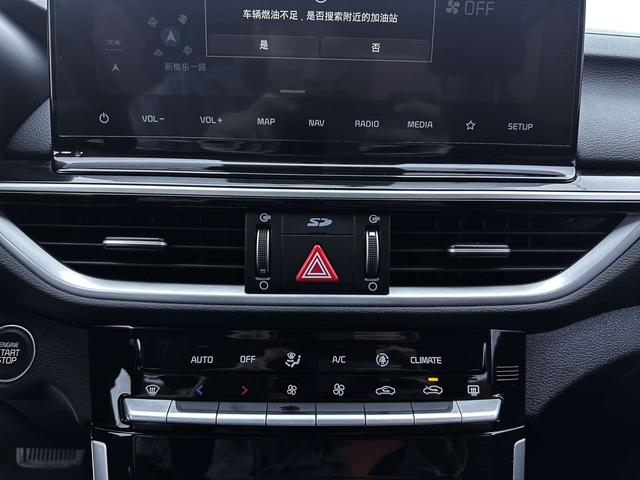 Kia K3 2021, фото 15