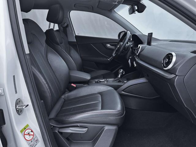 Audi Q2L 2022, фото 14