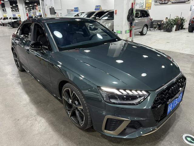 Audi A4L 2024, фото 3