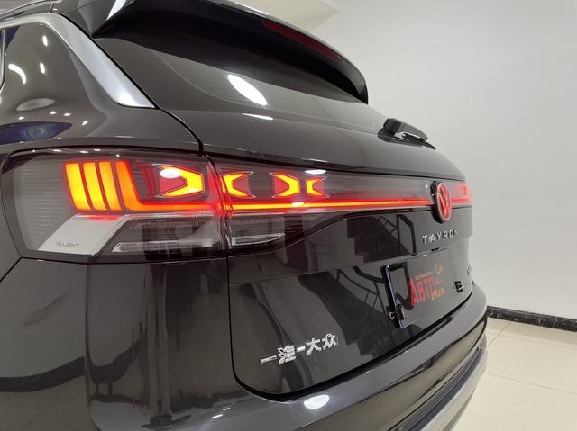 Volkswagen Tayron 2023, фото 17
