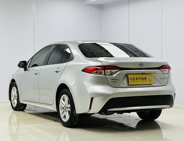 Toyota Corolla 2021, фото 6