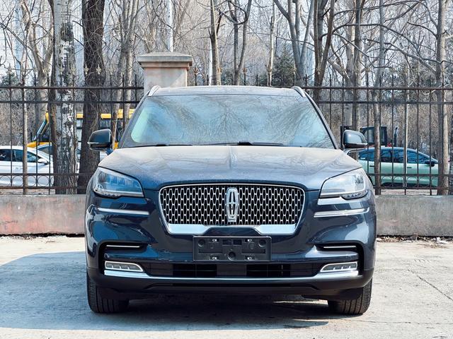Lincoln Aviator 2021, фото 2