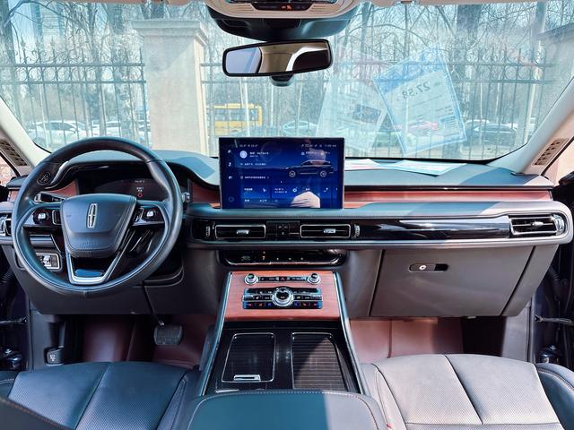 Lincoln Aviator 2021, фото 4
