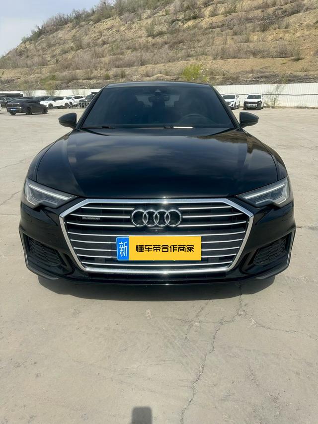 Audi A6L 2022, фото 2
