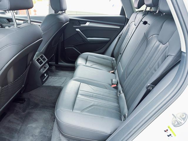 Audi Q5L 2022, фото 5