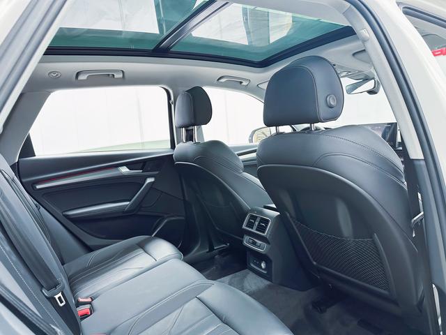 Audi Q5L 2022, фото 8