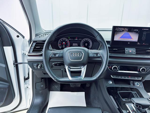 Audi Q5L 2022, фото 9