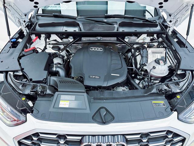 Audi Q5L 2022, фото 17