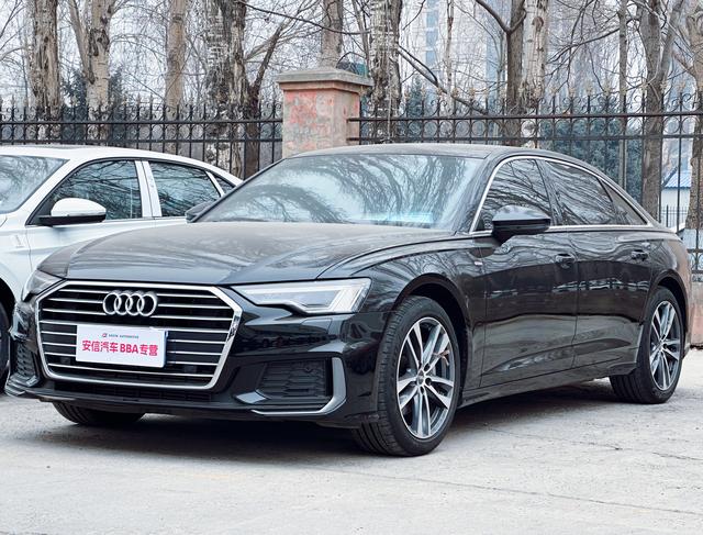 Audi A6L 2021, 2 л турбо, робот (DCT), передний, пробег 35 900 км — авто из Китая с пробегом