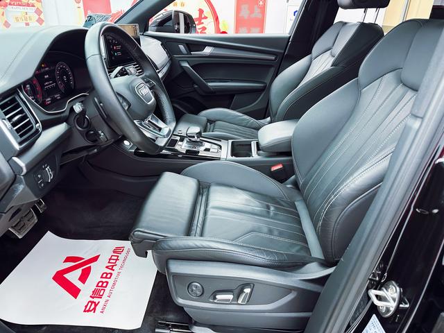 Audi Q5L 2023, фото 4