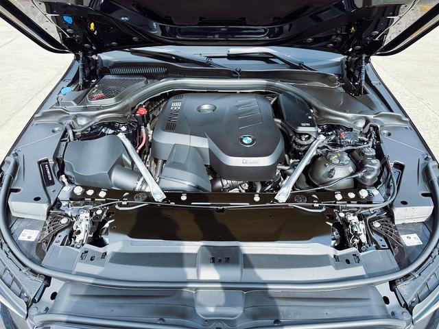BMW 5 2025, фото 17