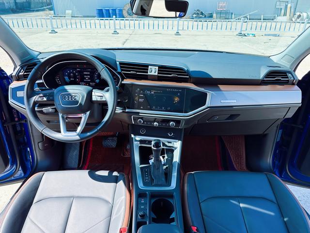 Audi Q3 2021, фото 3