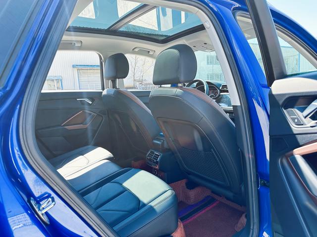 Audi Q3 2021, фото 10