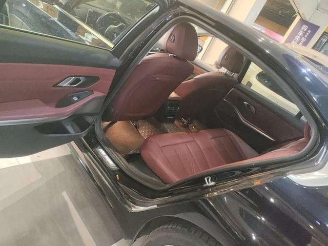 BMW 3 2023, фото 6
