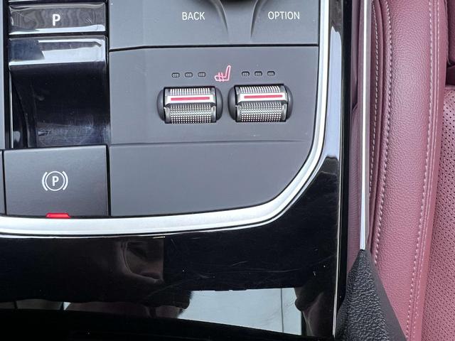 BMW 3 2023, фото 15