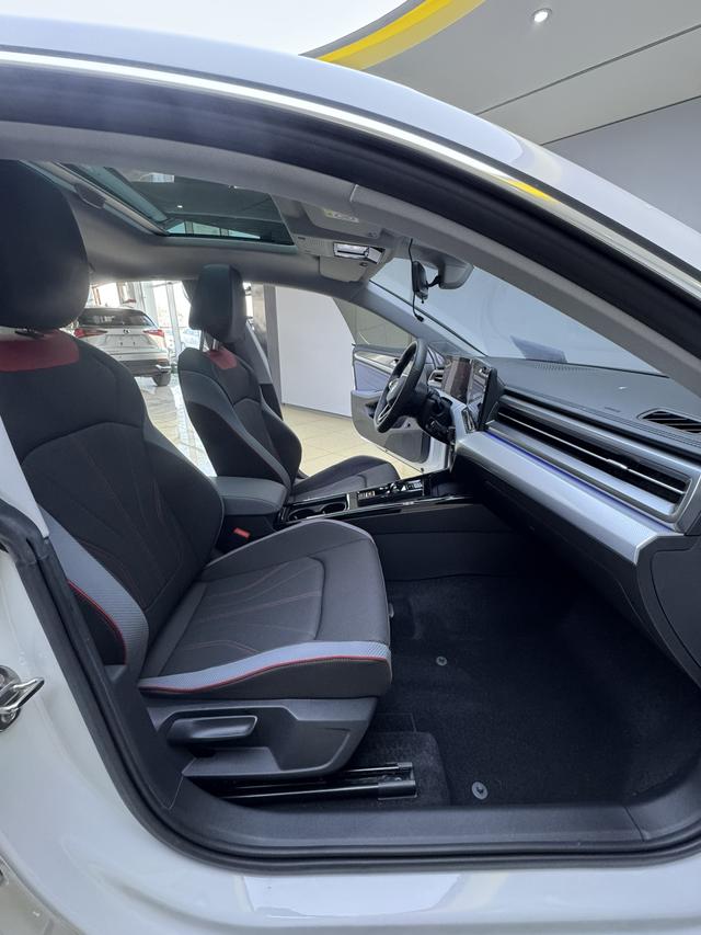 Volkswagen Lingdu 2022, фото 9