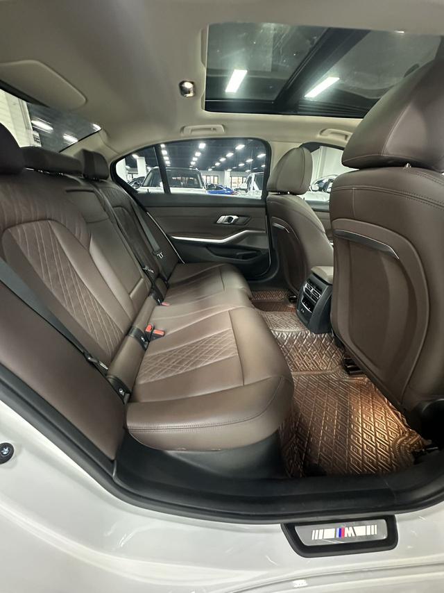 BMW 3 2023, фото 10