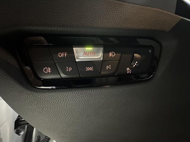 BMW 3 2023, фото 13