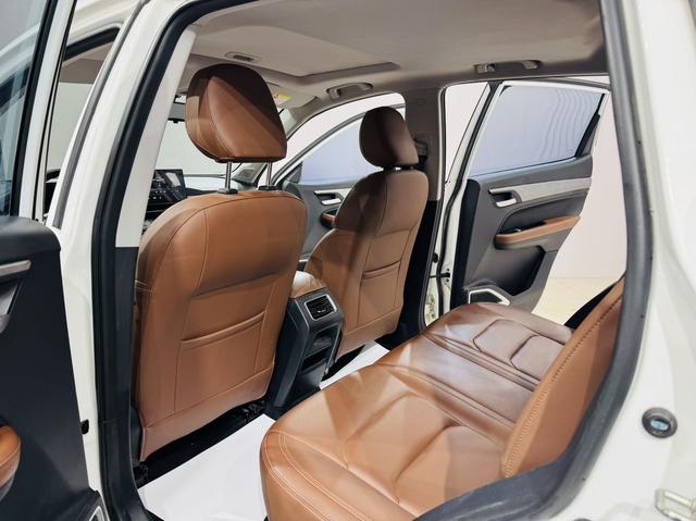 Geely Emgrand X6 2021, фото 7