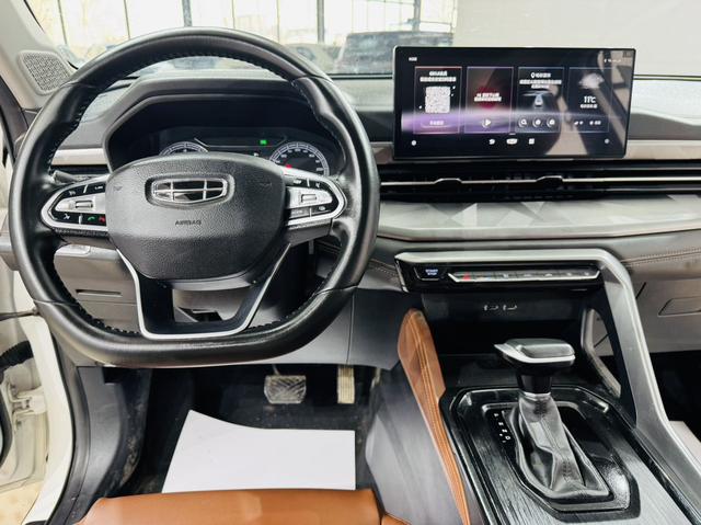 Geely Emgrand X6 2021, фото 8