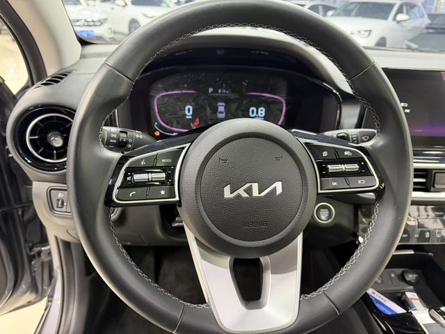 Kia K3 2023, фото 12
