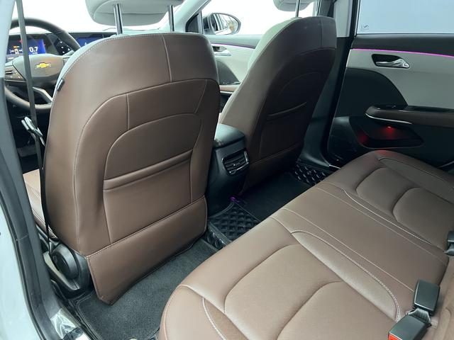 Chevrolet Onix 2023, фото 14
