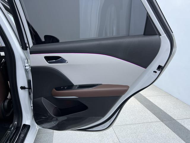 Chevrolet Onix 2023, фото 17