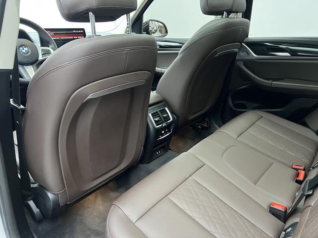 BMW X3 2022, фото 15
