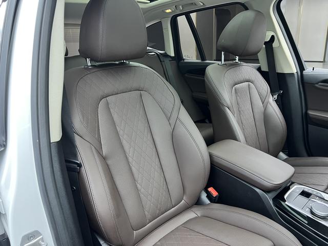 BMW X3 2022, фото 22