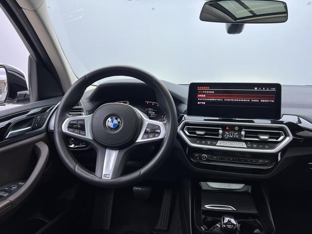 BMW X3 2022, фото 25
