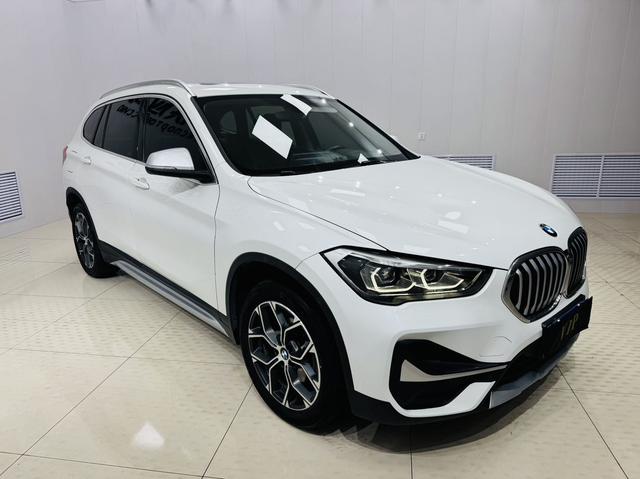 BMW X1 2022, фото 3