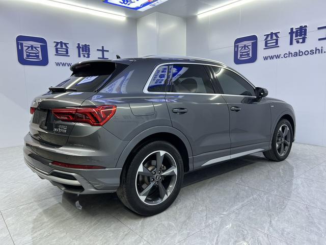 Audi Q3 2023, фото 14
