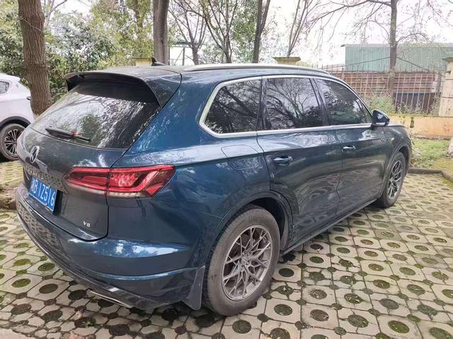 Volkswagen Touareg 2022, фото 10