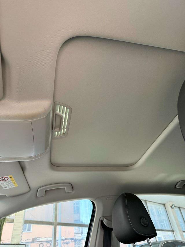 Volkswagen Passat 2022, фото 15