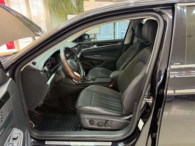 Volkswagen Passat 2022, фото 16