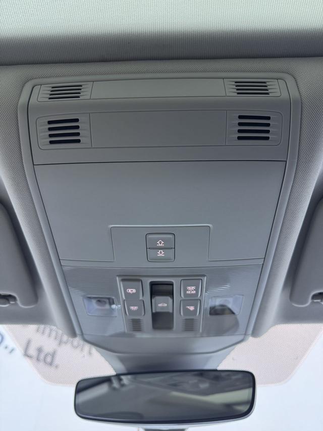 Volkswagen Jetta 2023, фото 17
