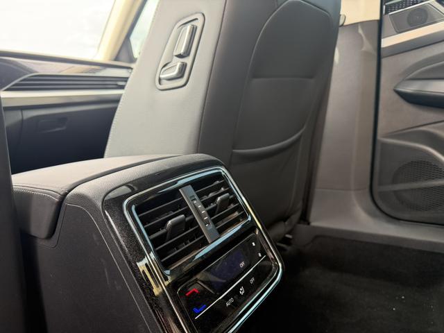 Volkswagen Passat 2022, фото 15