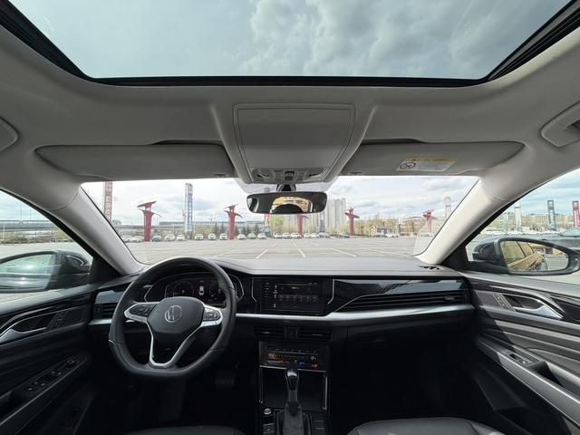 Volkswagen Passat 2022, фото 16