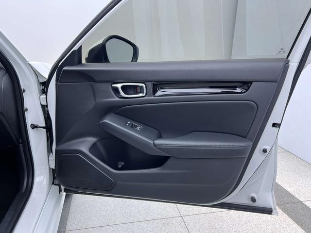 Honda Civic 2022, фото 16